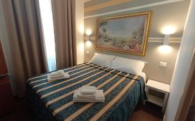 Rome Travellers Hotel